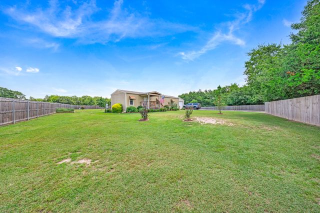 4450 County Road 3110, Campbell, TX 75422