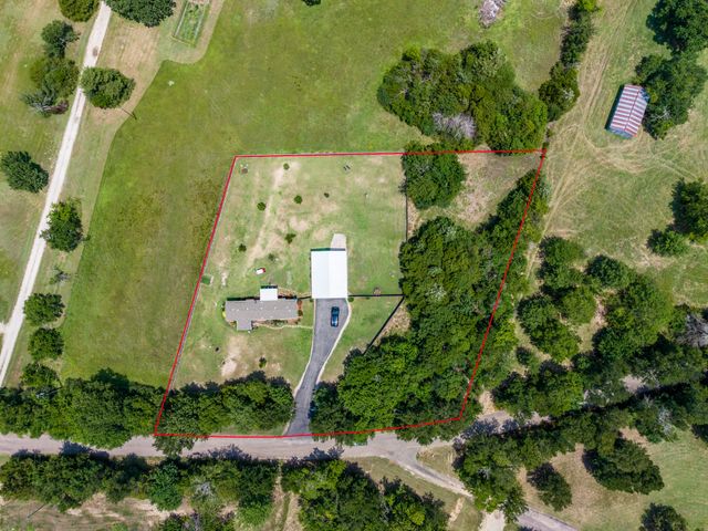 4450 County Road 3110, Campbell, TX 75422