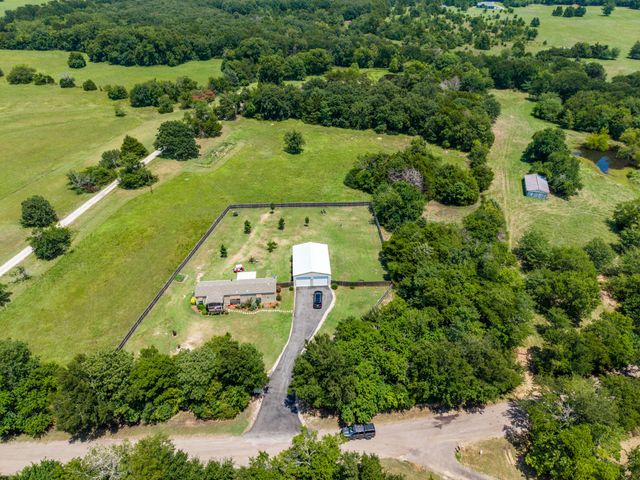 4450 County Road 3110, Campbell, TX 75422