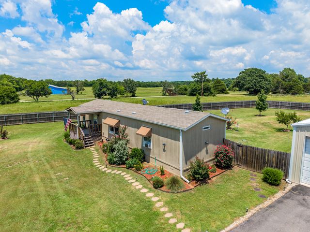 4450 County Road 3110, Campbell, TX 75422