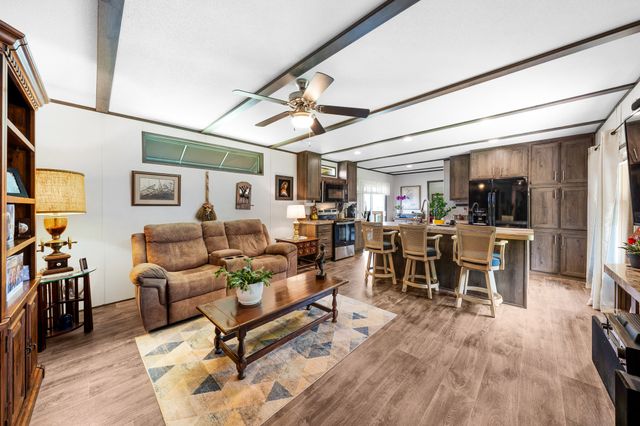 4450 County Road 3110, Campbell, TX 75422