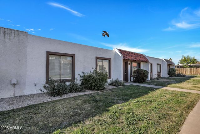 6605 N 46TH Lane, Glendale, AZ 85301