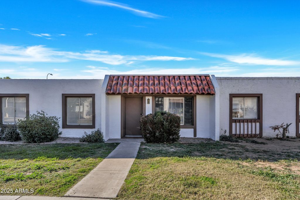 6605 N 46TH Lane, Glendale, AZ 85301