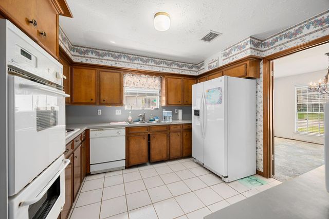 5407 Old Lodge Drive, Houston, TX 77066