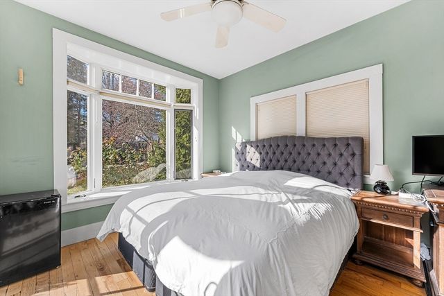 29 Cottage St, Wellesley, MA 02482