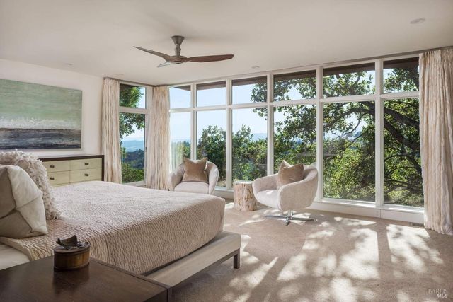 17355 Norrbom Rd, Sonoma, CA 95476