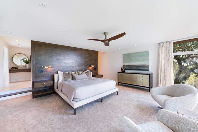 17355 Norrbom Rd, Sonoma, CA 95476