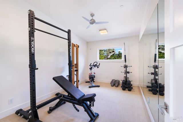 17355 Norrbom Rd, Sonoma, CA 95476