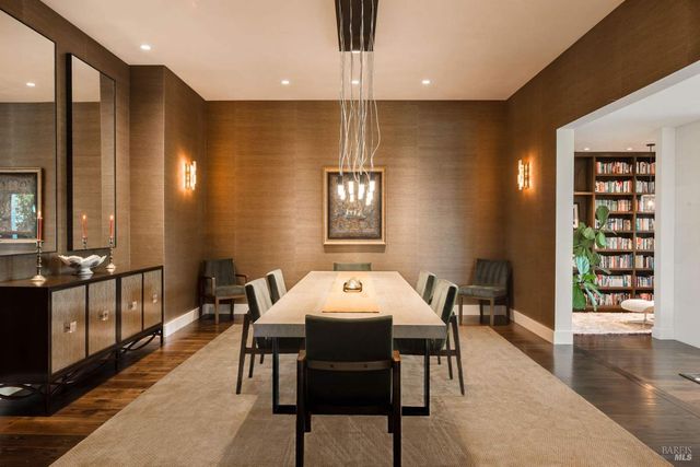 17355 Norrbom Rd, Sonoma, CA 95476