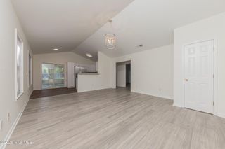 119 Red Bird Lane, Hampstead, NC 28443