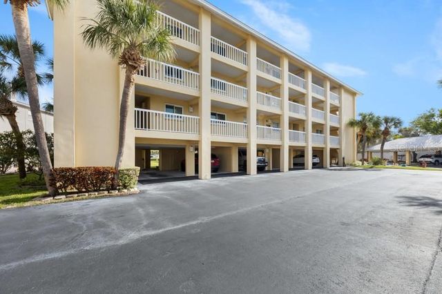 1125 PINELLAS BAYWAY S 106, Tierra Verde, FL 33715