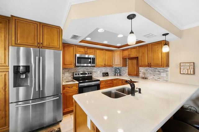 1125 PINELLAS BAYWAY S 106, Tierra Verde, FL 33715