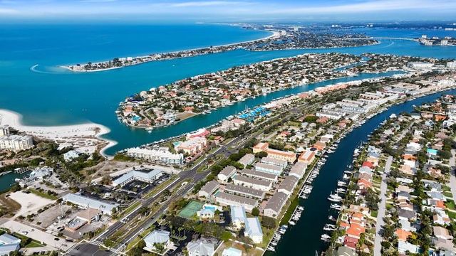 1125 PINELLAS BAYWAY S 106, Tierra Verde, FL 33715