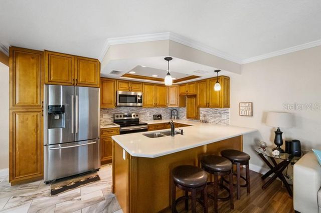 1125 PINELLAS BAYWAY S 106, Tierra Verde, FL 33715