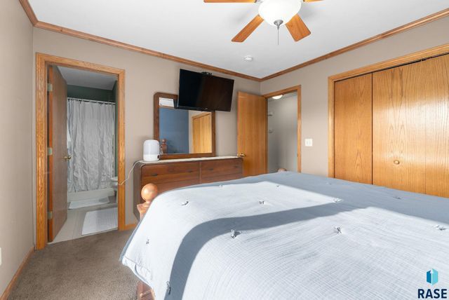 209 W Ironwood St Street, Brandon, SD 57005