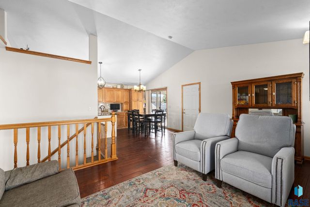 209 W Ironwood St Street, Brandon, SD 57005