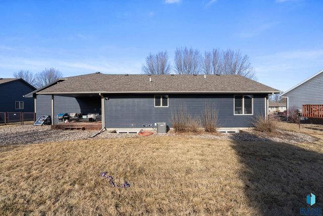 209 W Ironwood St Street, Brandon, SD 57005