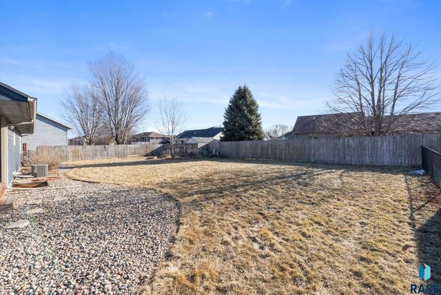 209 W Ironwood St Street, Brandon, SD 57005