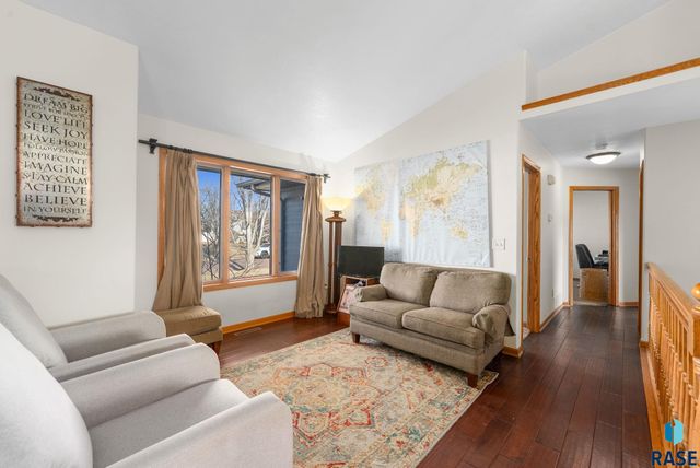 209 W Ironwood St Street, Brandon, SD 57005