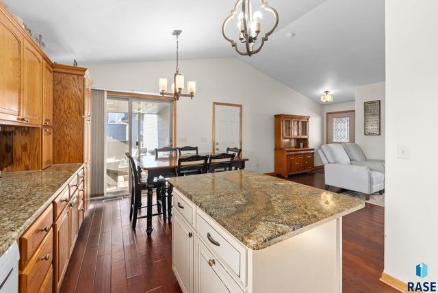 209 W Ironwood St Street, Brandon, SD 57005