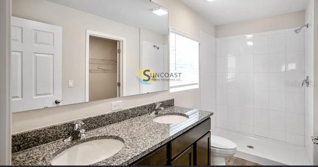 Image 13 of property listing at 100 PORT ROYAL DRIVE, Palm Coast, FL 32164
