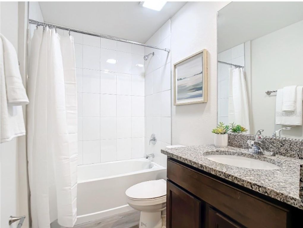 Image 16 of property listing at 100 PORT ROYAL DRIVE, Palm Coast, FL 32164