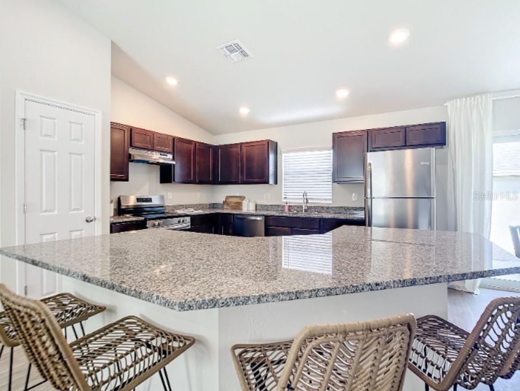 Image 6 of property listing at 100 PORT ROYAL DRIVE, Palm Coast, FL 32164