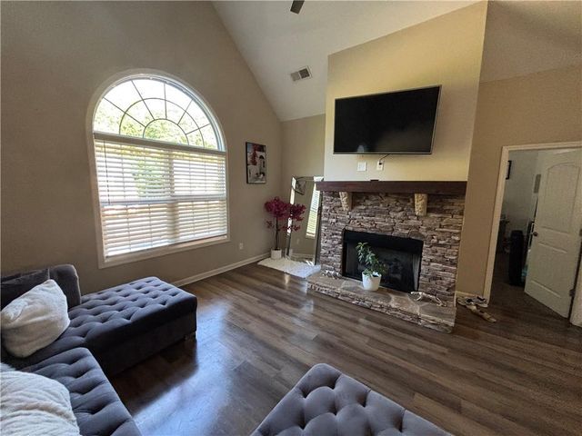 2055 Stonebrook Drive, Austell, GA 30106