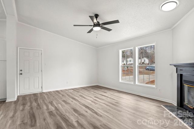 1003 Wesbrooke Court, Bessemer City, NC 28016