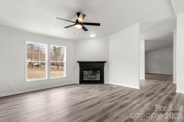 1003 Wesbrooke Court, Bessemer City, NC 28016