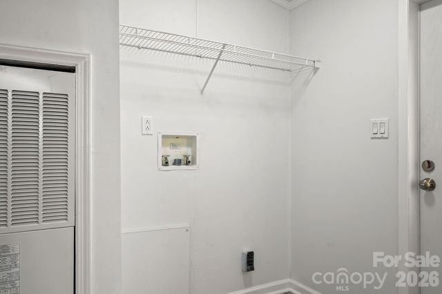 1003 Wesbrooke Court, Bessemer City, NC 28016