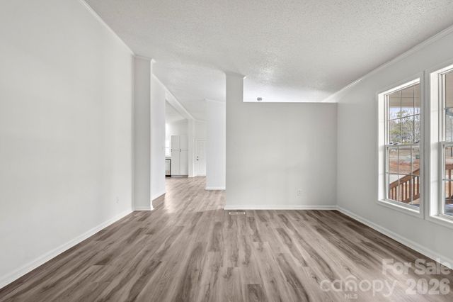 1003 Wesbrooke Court, Bessemer City, NC 28016