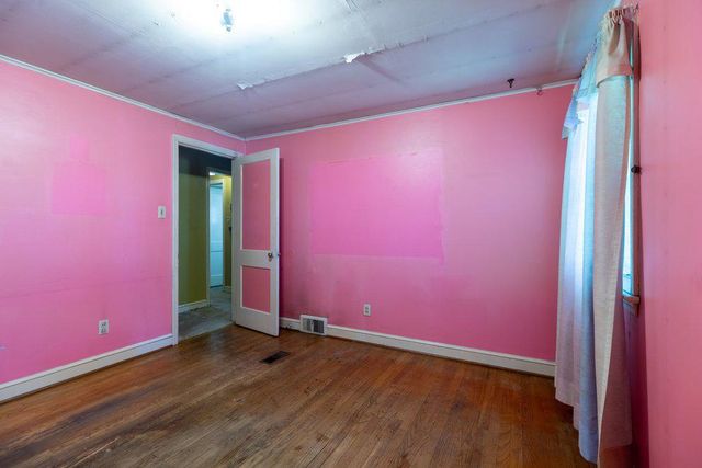 1120 FAIRVIEW RD, Hagerstown, MD 21742