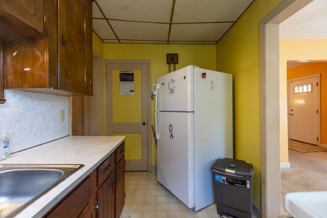 1120 FAIRVIEW RD, Hagerstown, MD 21742