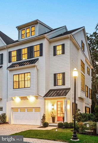 423 MAPLEWOOD AVE, Wayne, PA 19087