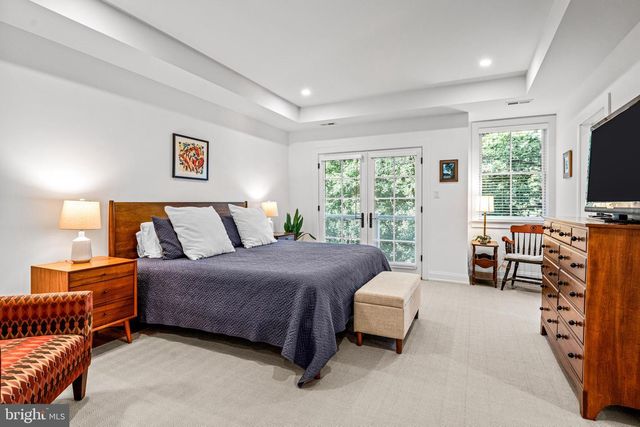 423 MAPLEWOOD AVE, Wayne, PA 19087