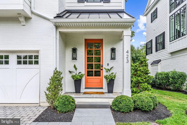 423 MAPLEWOOD AVE, Wayne, PA 19087