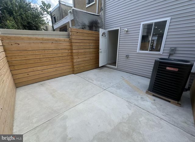 539 MCCLELLAN ST, Philadelphia, PA 19148