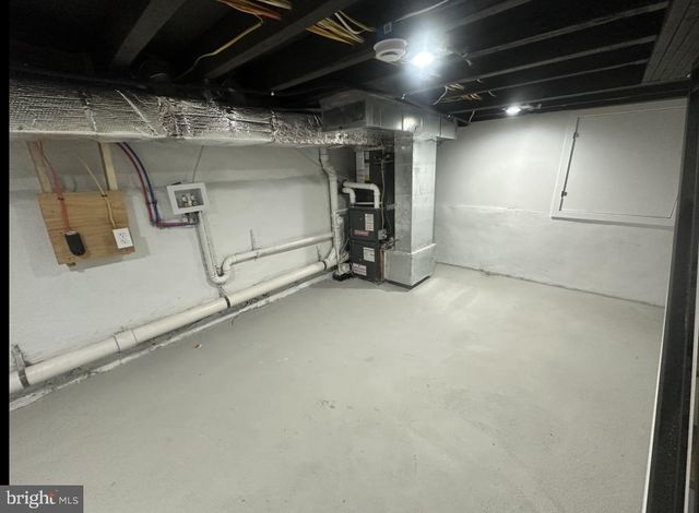 539 MCCLELLAN ST, Philadelphia, PA 19148