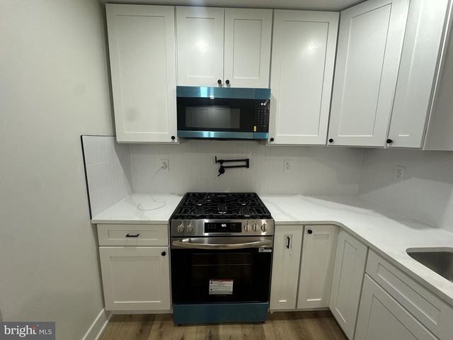 539 MCCLELLAN ST, Philadelphia, PA 19148