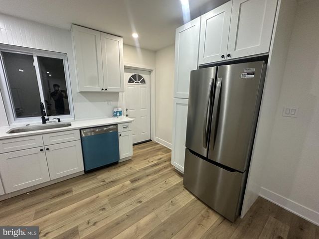 539 MCCLELLAN ST, Philadelphia, PA 19148
