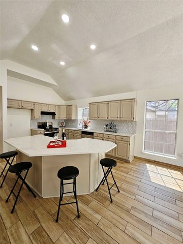 7413 Eastern Drive, Fort Worth, TX 76120