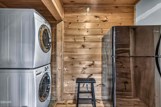 1177 Ski View, Gatlinburg, TN 37738