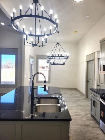 11621 NW 103rd Street, Yukon, OK 73099