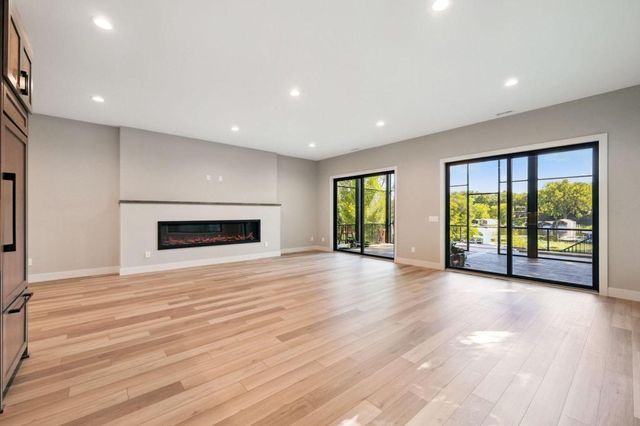 3061 Lake Shore Boulevard, Minnetonka, MN 55391