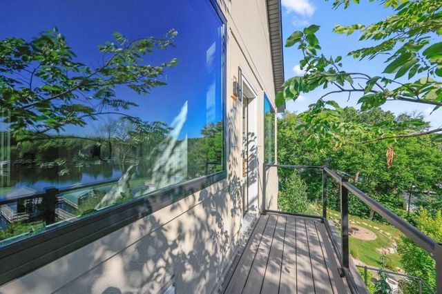 3061 Lake Shore Boulevard, Minnetonka, MN 55391