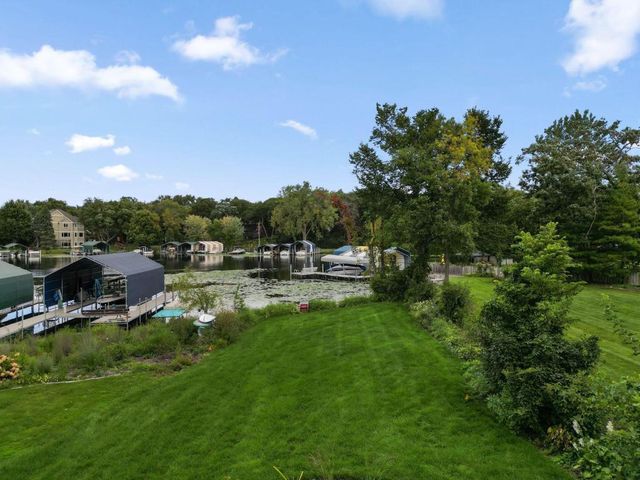 3061 Lake Shore Boulevard, Minnetonka, MN 55391