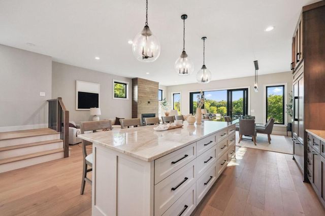 3061 Lake Shore Boulevard, Minnetonka, MN 55391