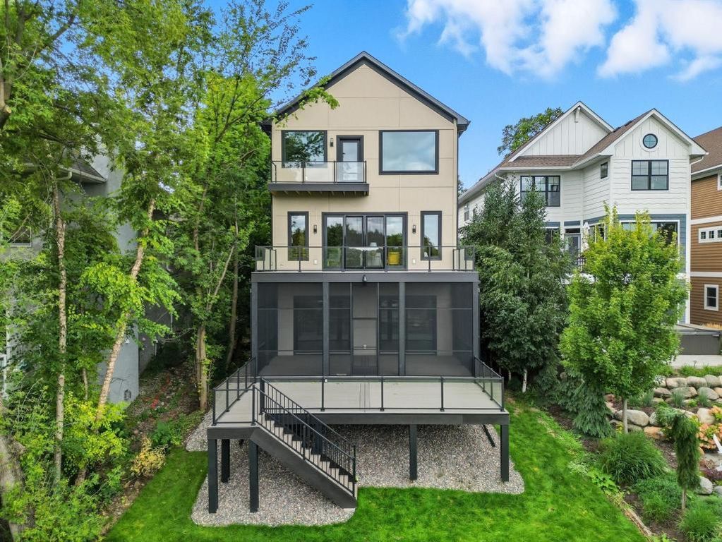 3061 Lake Shore Boulevard, Minnetonka, MN 55391 — photo 2