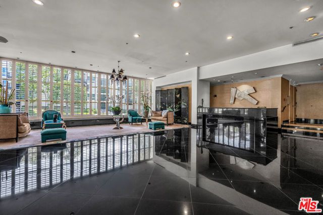 1333 S Beverly Glen Boulevard 606, Los Angeles, CA 90024